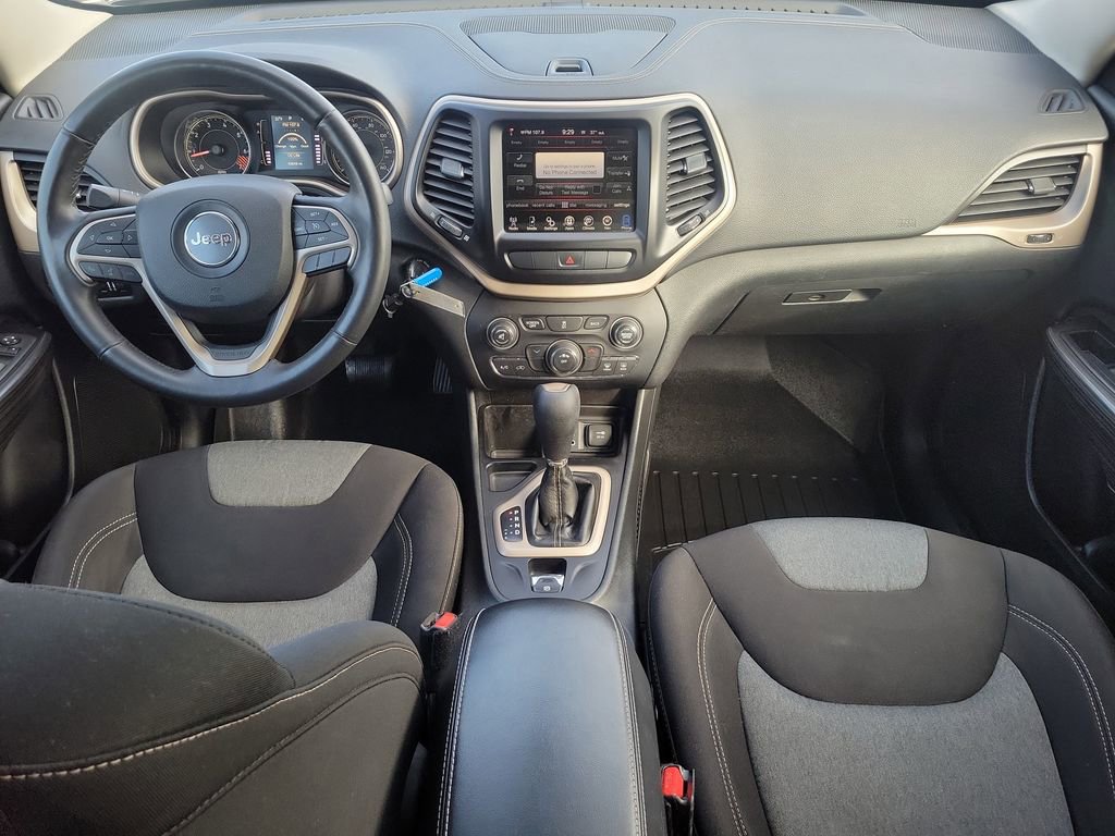 Used 2014 Jeep Cherokee Latitude FWD image 13