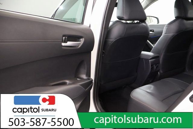 Used 2022 Toyota Corolla Cross XLE image 29