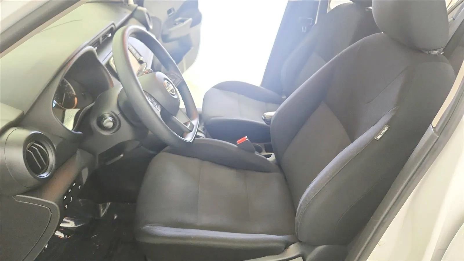 Used 2023 Nissan Kicks S FWD image 23