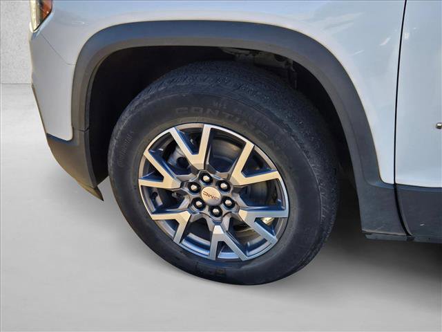 Used 2023 GMC Acadia SLT image 21
