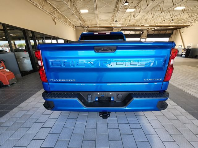 Used 2023 Chevrolet Silverado 1500 Custom RWD image 5