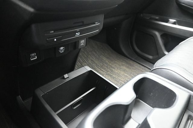 Used 2022 Honda Odyssey Elite image 34