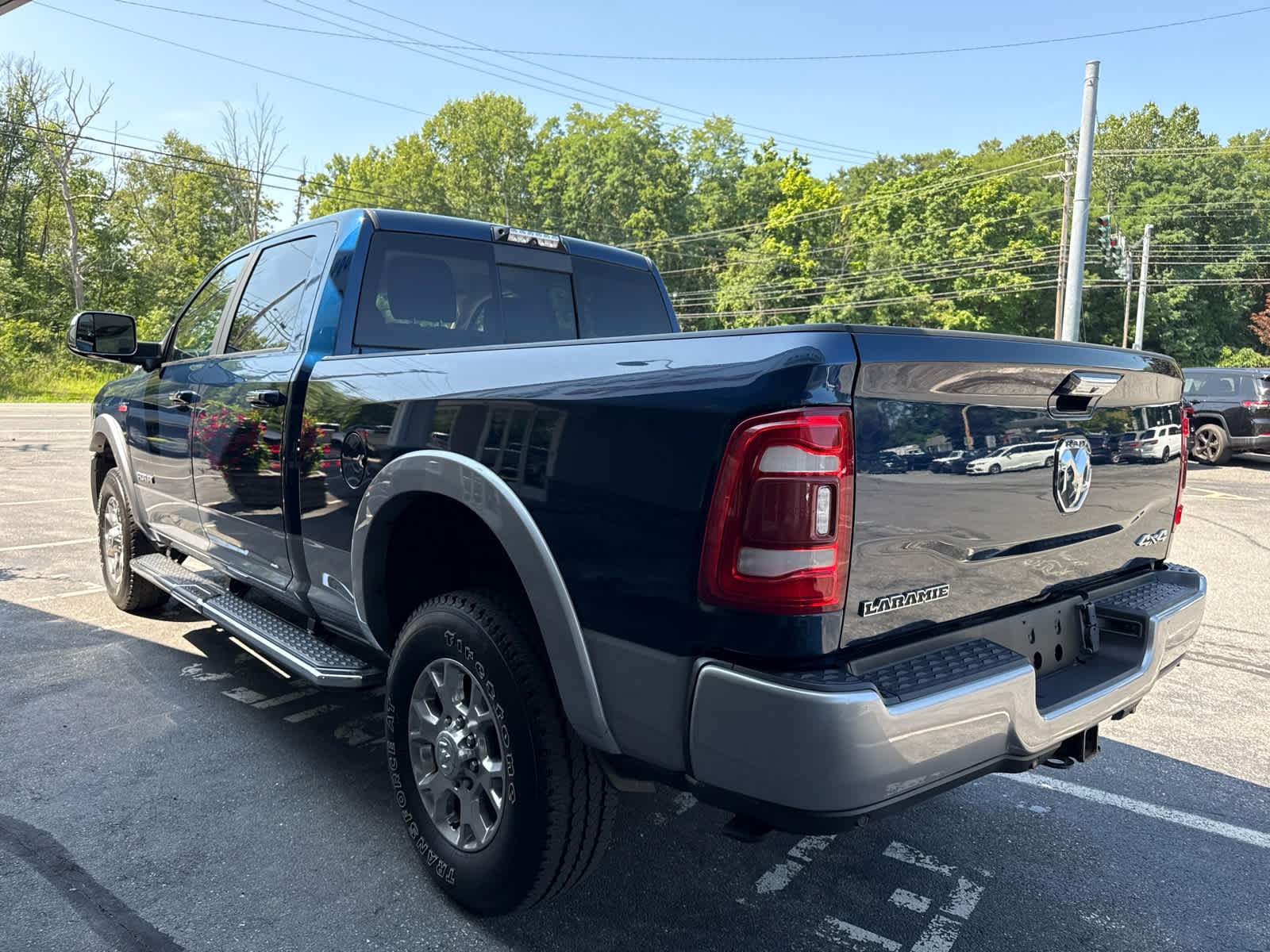 Used 2022 RAM 2500 Laramie AWD/4WD image 6