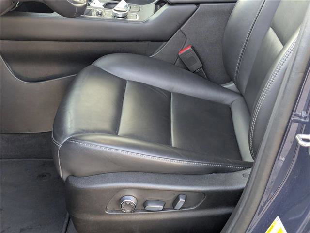 Used 2025 Cadillac XT4 Premium Luxury FWD image 17