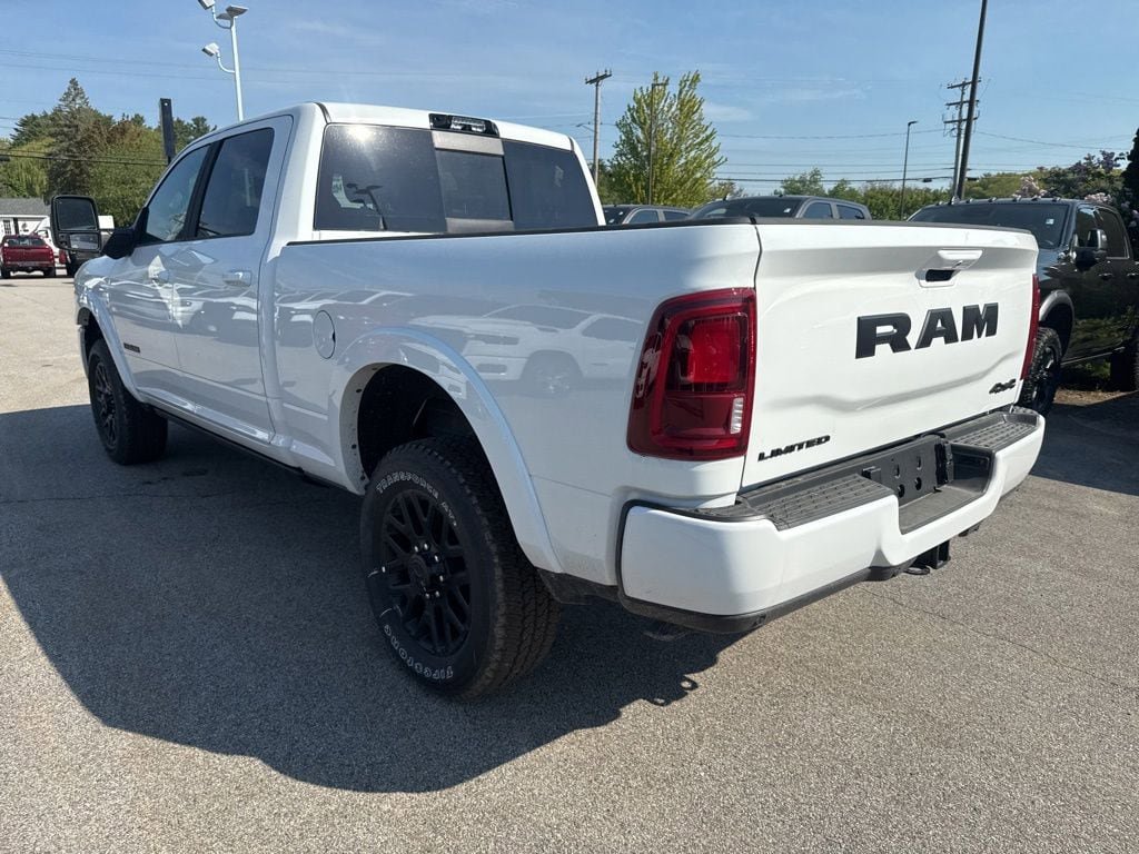 New 2026 RAM 2500 Limited AWD/4WD image 3
