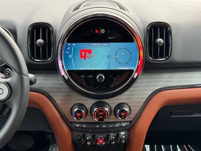 Used 2023 MINI Cooper Countryman S w/ Signature Upholstery Package image 24