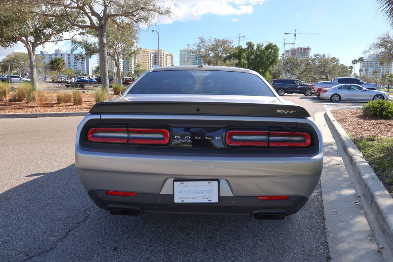 Used 2015 Dodge Challenger SRT Hellcat RWD image 33