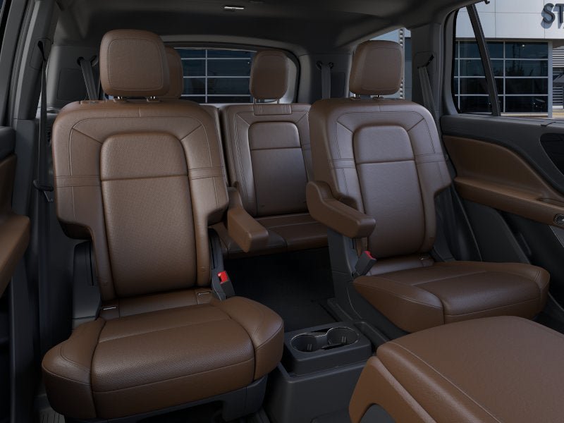 New 2026 Lincoln Aviator Reserve w/ Luxury Package AWD/4WD image 11