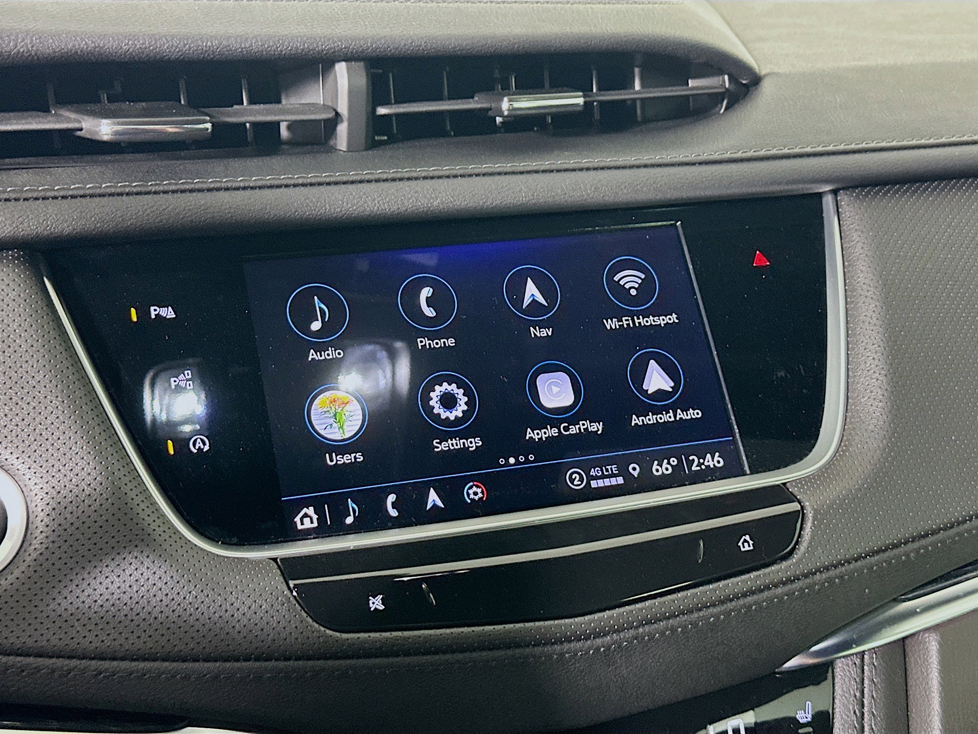 Used 2024 Cadillac XT5 Premium Luxury w/ Technology Package FWD image 21