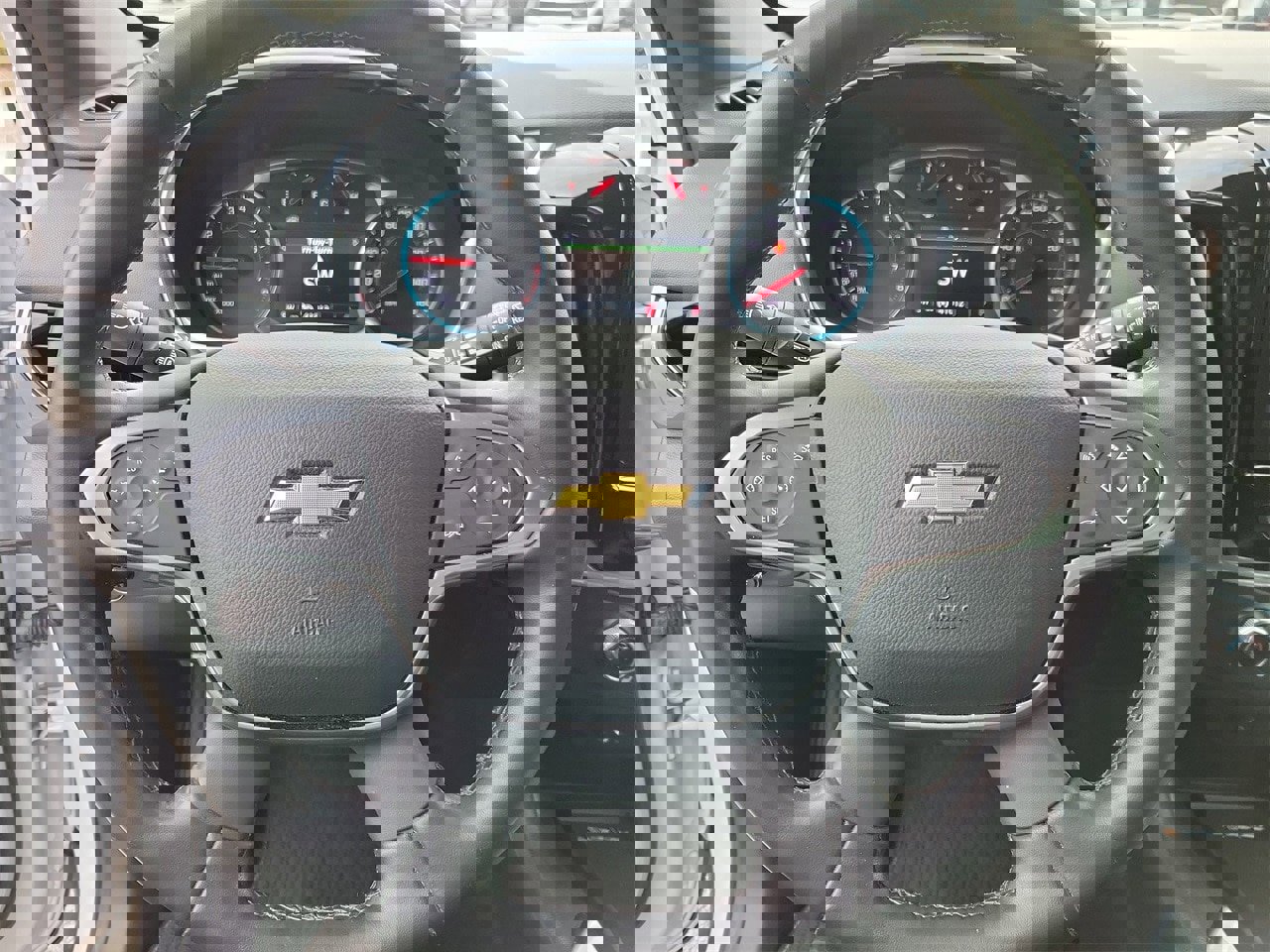 Used 2023 Chevrolet Traverse LT image 19