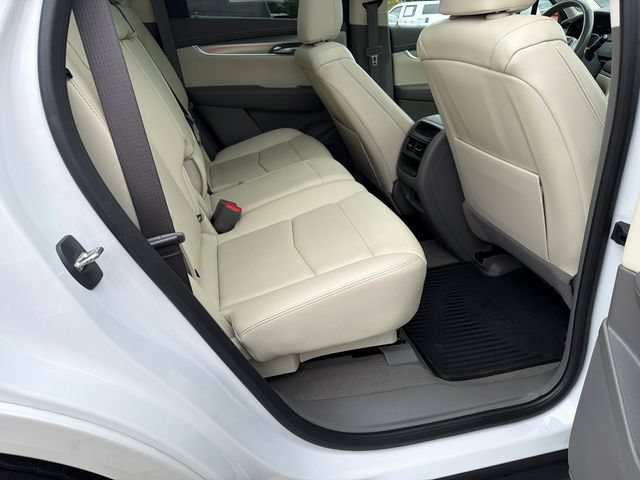 Certified 2023 Cadillac XT5 Premium Luxury AWD/4WD image 15
