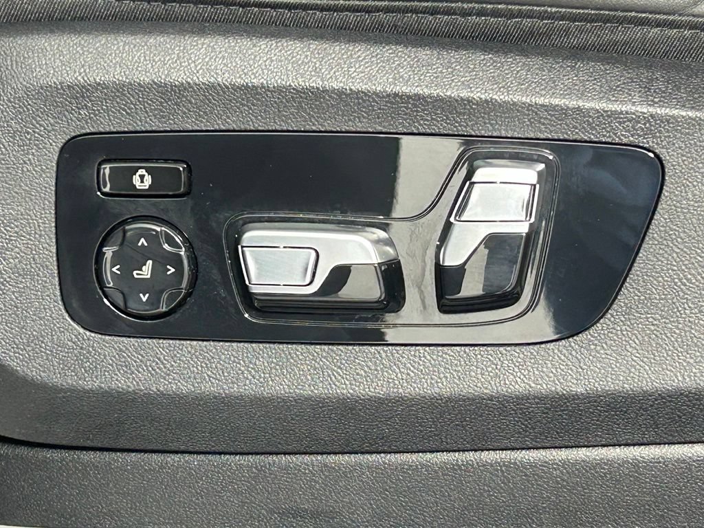 Used 2024 BMW X5 xDrive40i AWD/4WD image 36