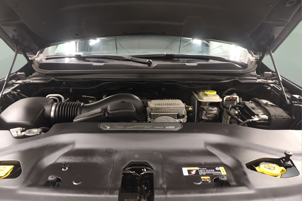 Used 2022 Jeep Wagoneer Series II AWD/4WD image 24
