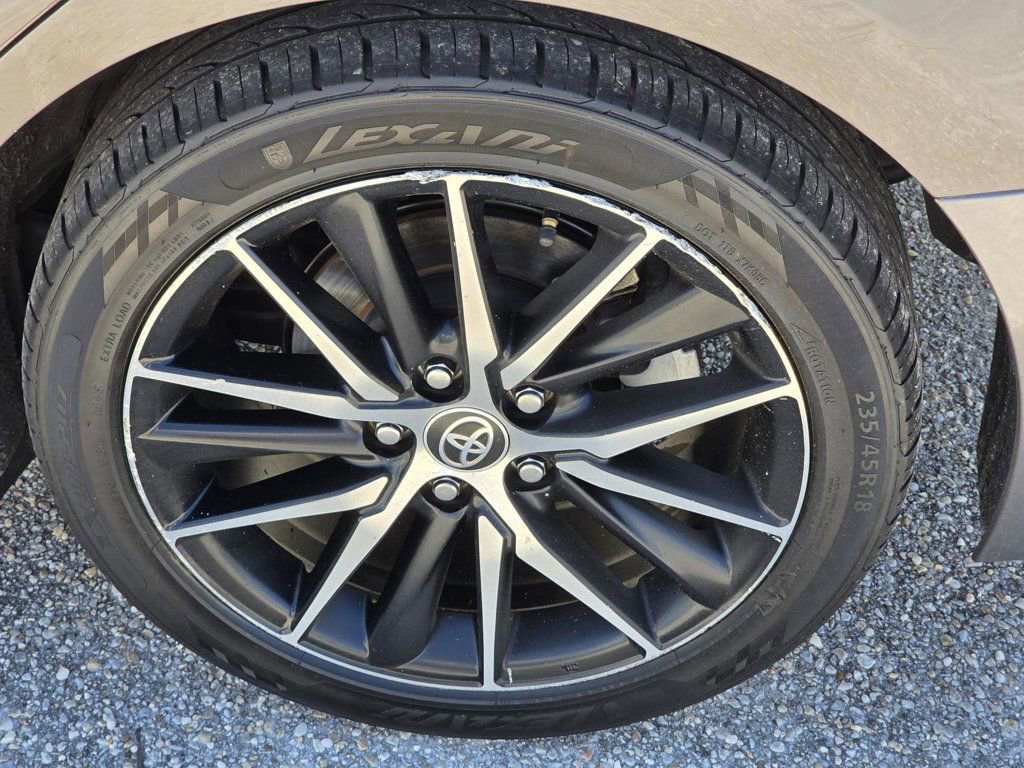 Used 2021 Toyota Camry SE image 26