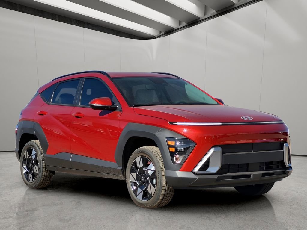 Used 2025 Hyundai Kona SEL image 6