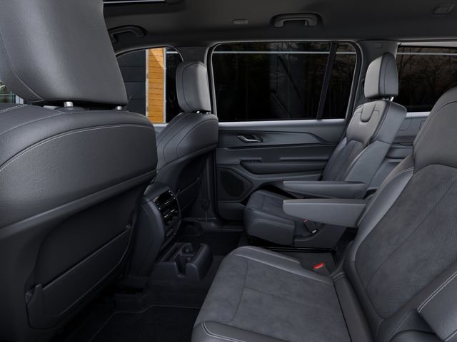 New 2025 Jeep Grand Cherokee L Altitude image 23