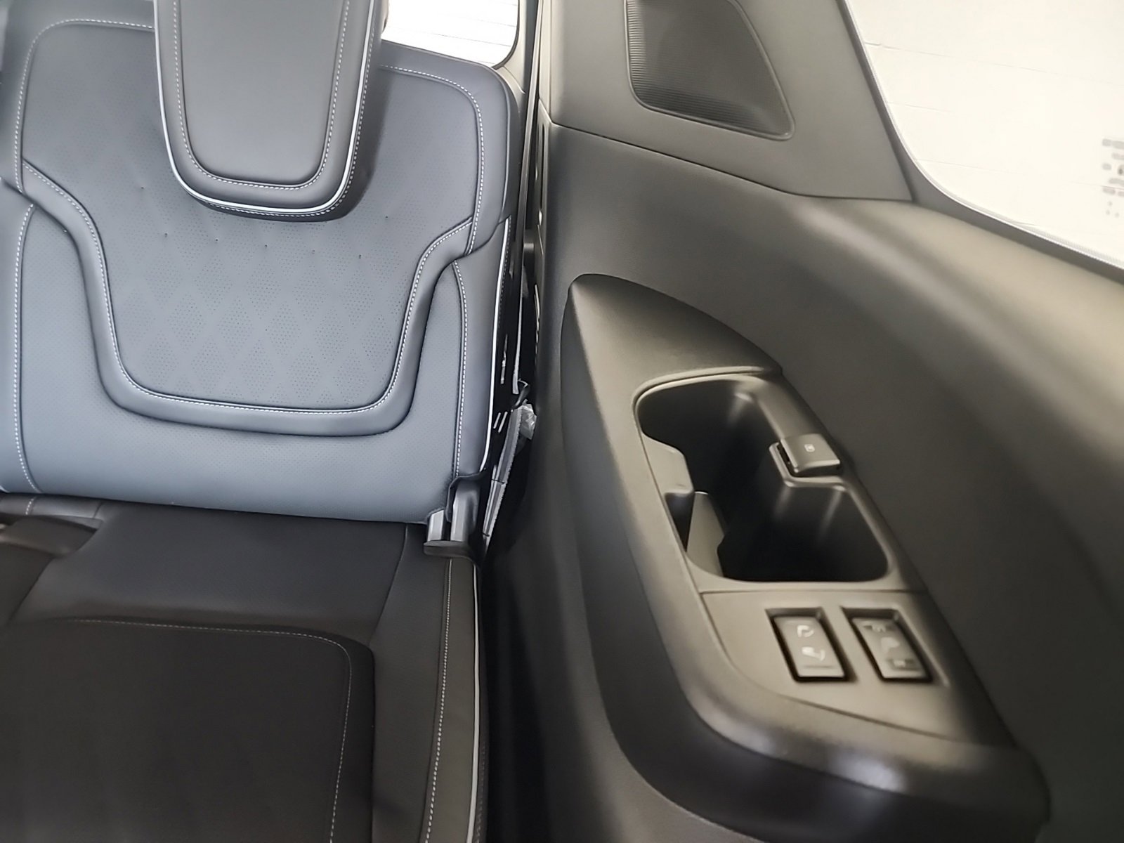 New 2026 INFINITI QX80 Autograph w/ Autograph Exterior Package image 32