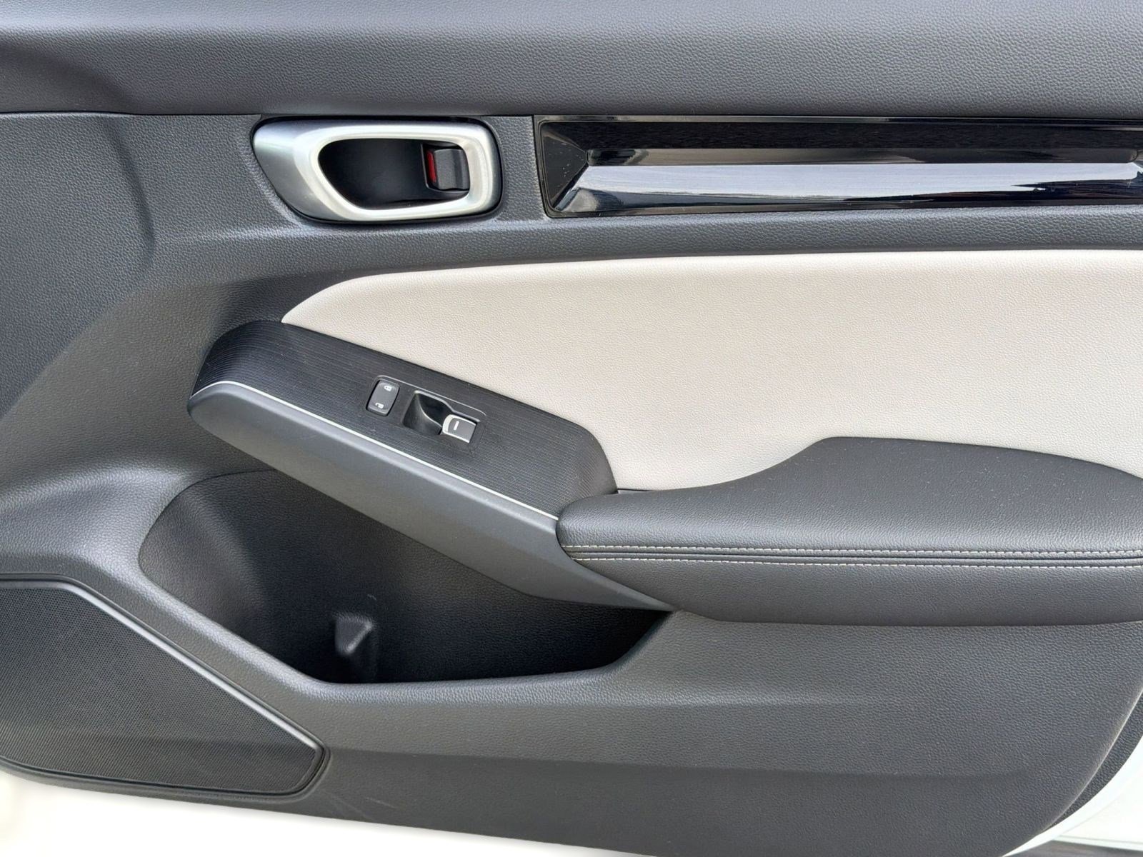 Used 2024 Honda Civic Touring image 33