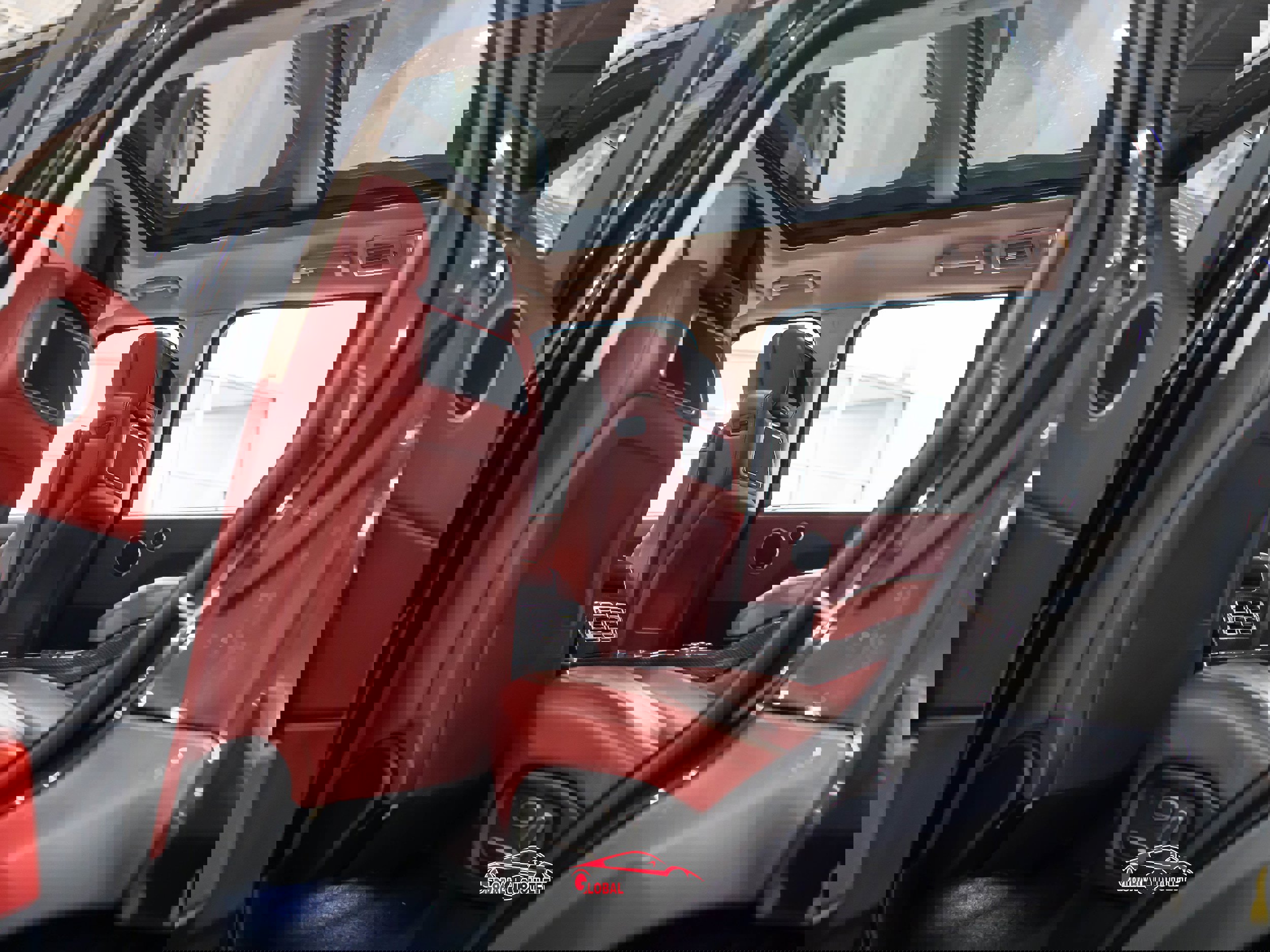 Used 2014 Land Rover Range Rover Autobiography image 23