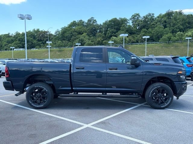 New 2026 RAM 2500 Big Horn AWD/4WD image 8
