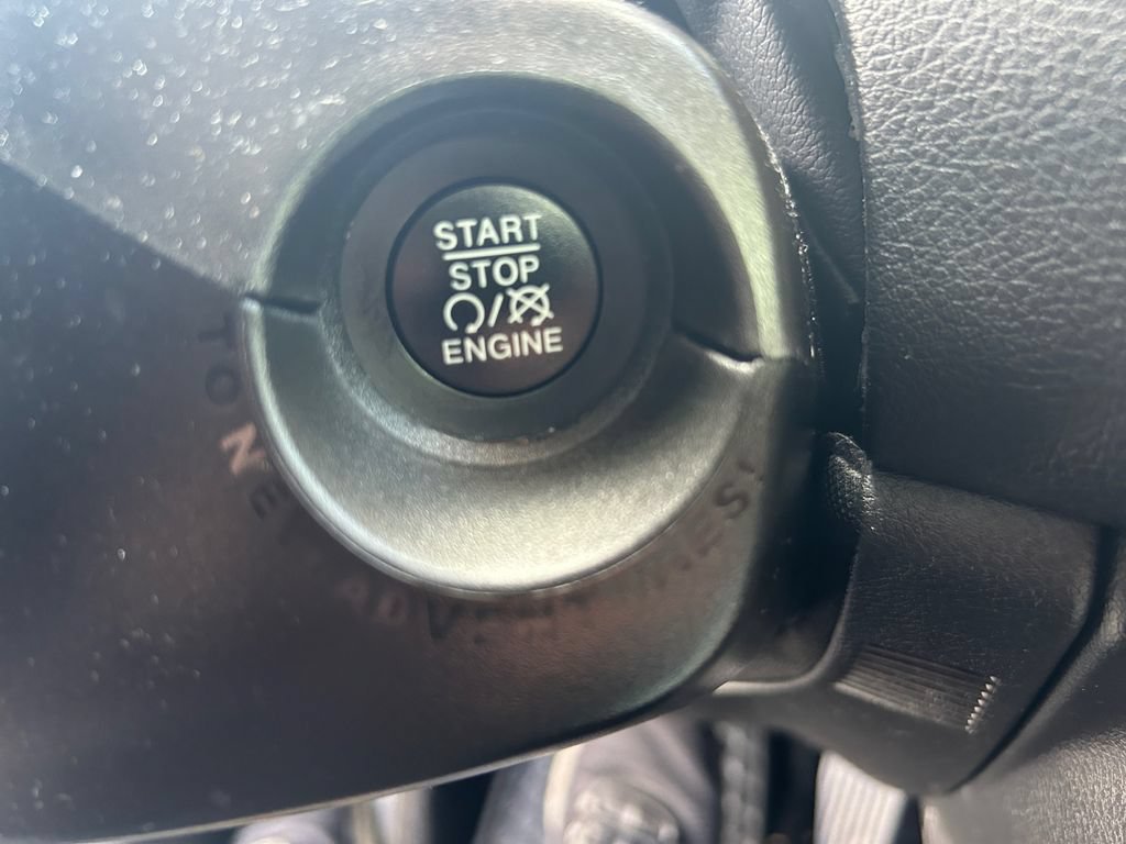 Certified 2020 Jeep Renegade Altitude AWD/4WD image 24