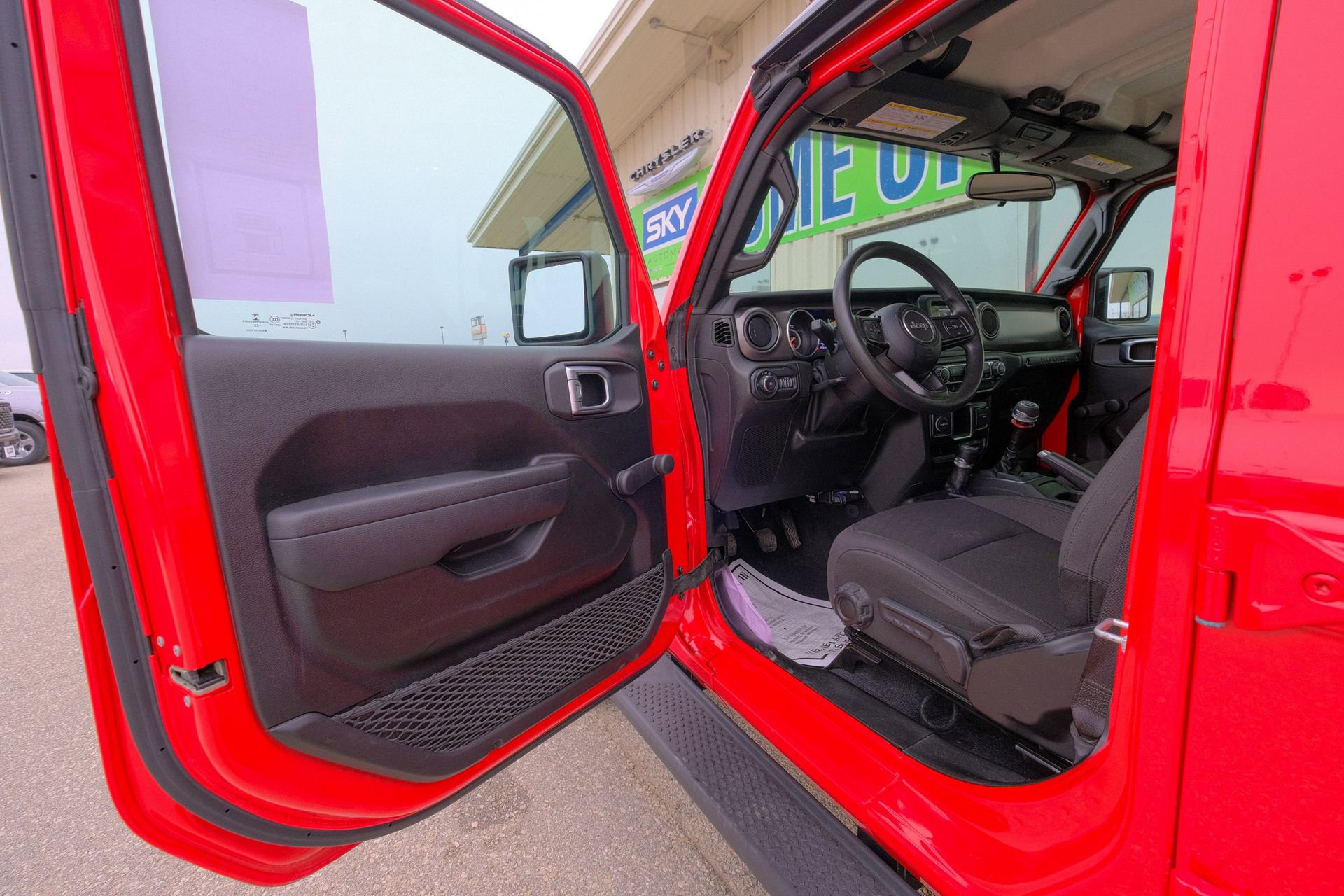 Used 2022 Jeep Wrangler Unlimited Sport image 28