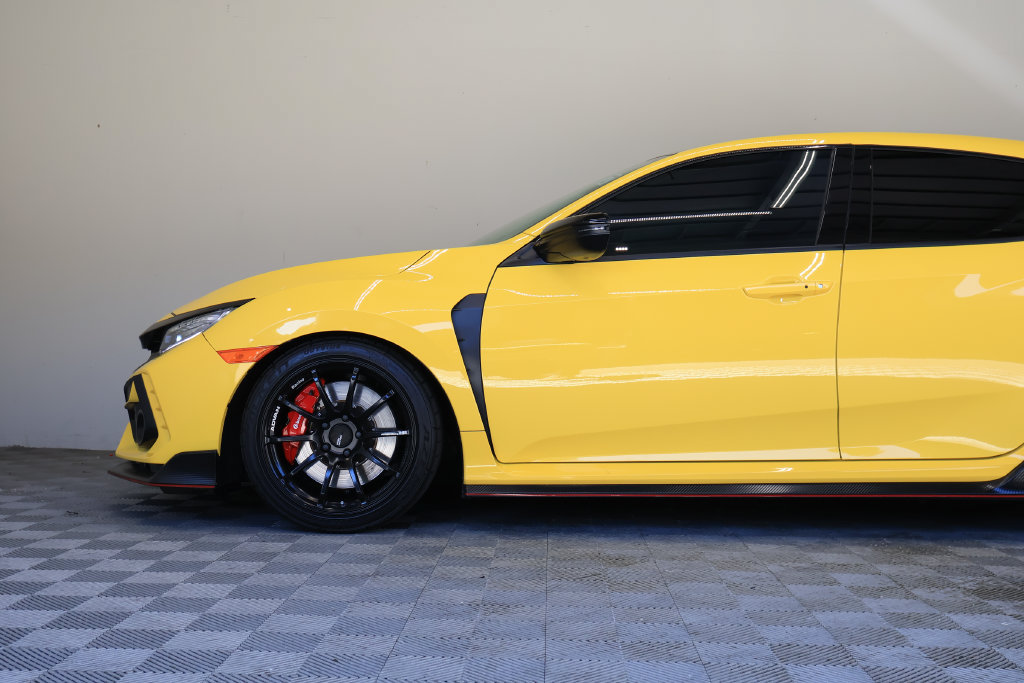 Used 2021 Honda Civic Type R Limited image 9