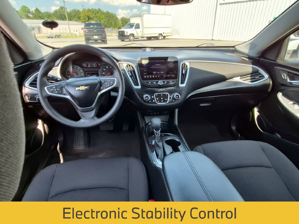 Used 2023 Chevrolet Malibu LT FWD image 26