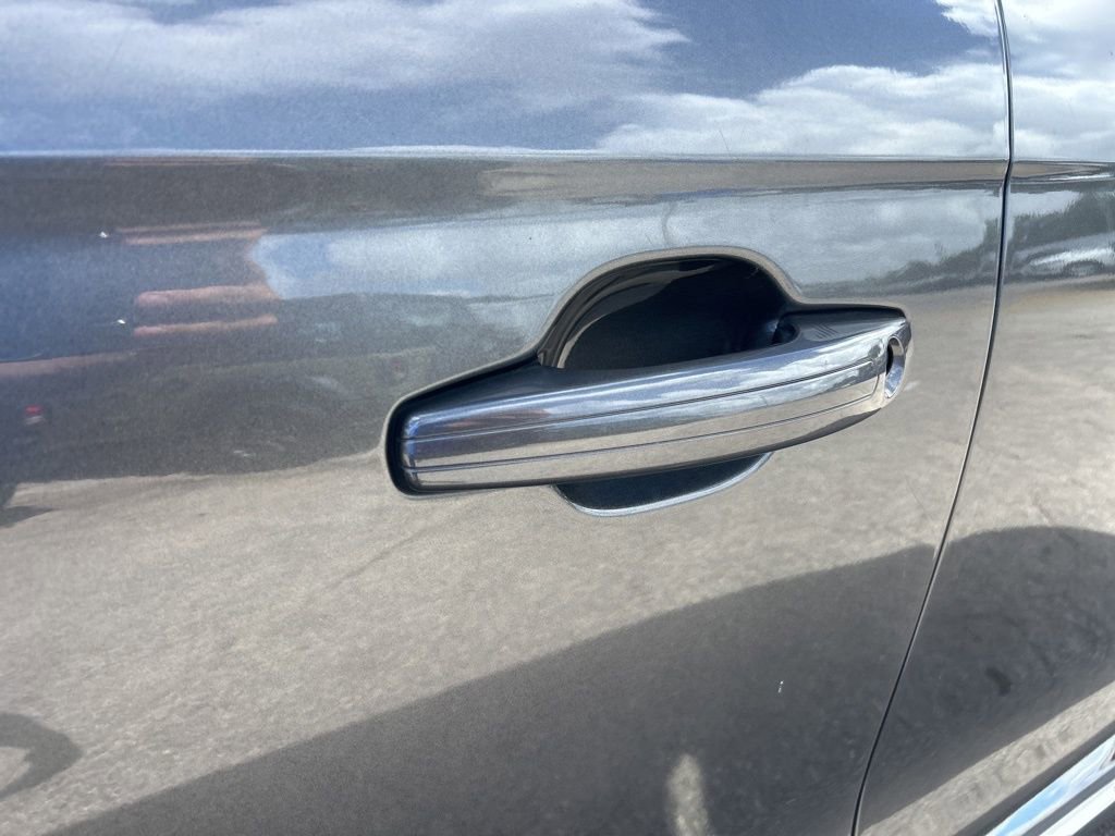 Used 2020 Lincoln Nautilus FWD image 21