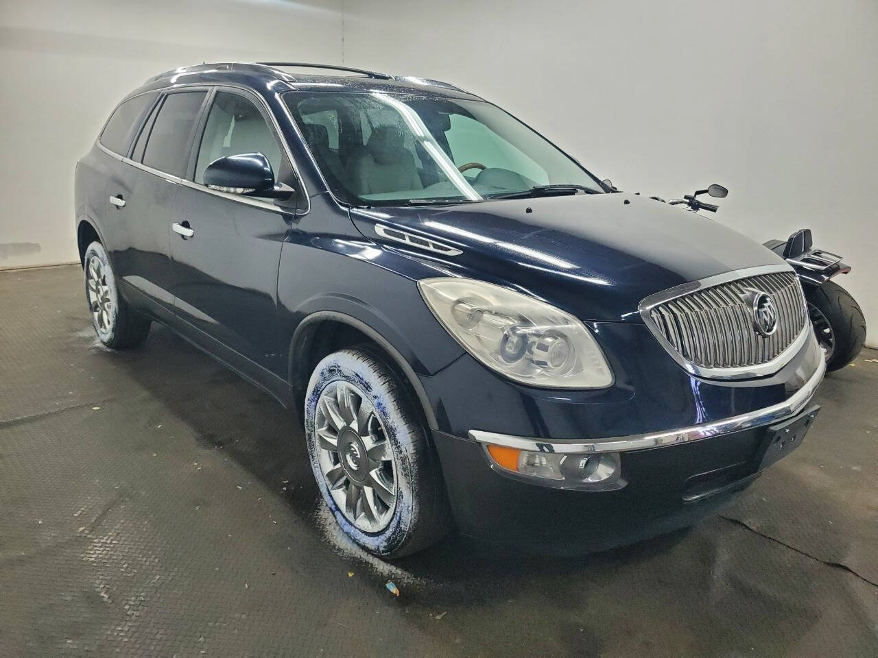 Used 2012 Buick Enclave Premium AWD/4WD image 3