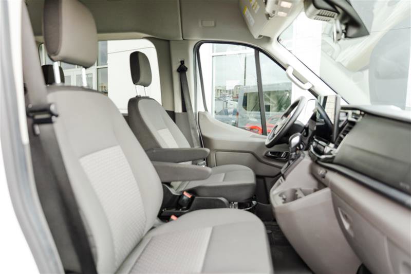 Used 2024 Ford Transit 350 XLT image 28