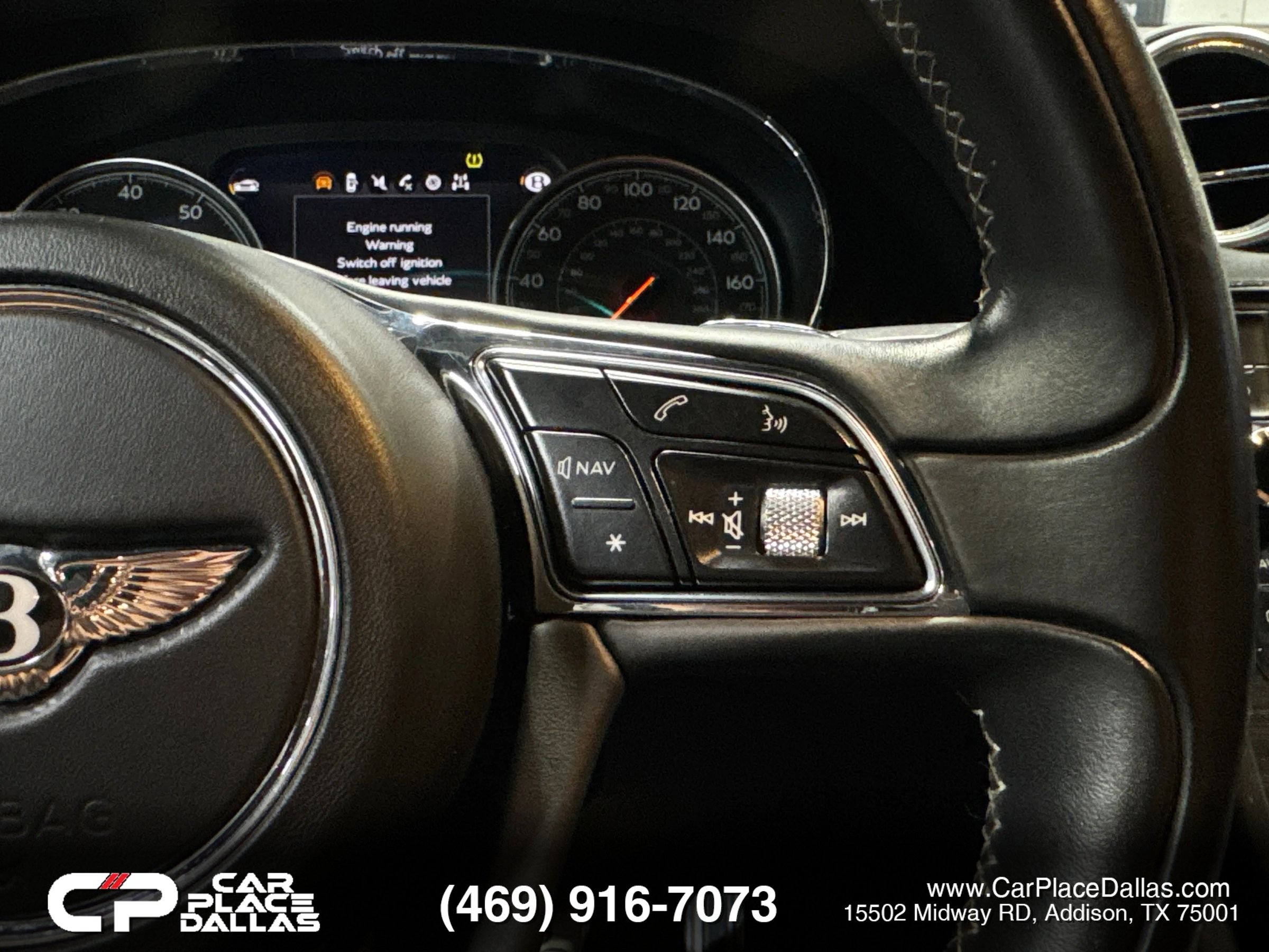Used 2017 Bentley Bentayga AWD/4WD image 25