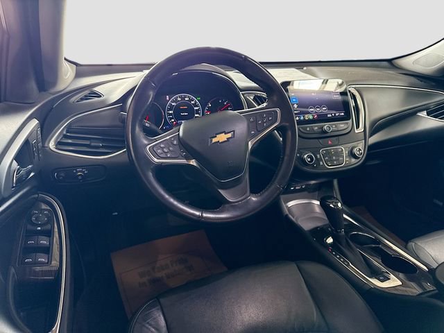 Used 2019 Chevrolet Malibu Premier w/ Sun and Wheel Package image 25