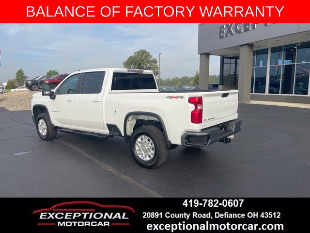 Used 2022 Chevrolet Silverado 2500 LT w/ Fleet Comfort Package AWD/4WD image 3