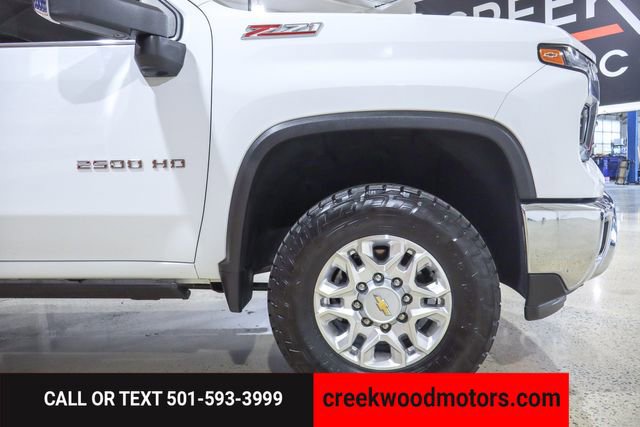 Used 2024 Chevrolet Silverado 2500 LTZ w/ LTZ Convenience Package image 33