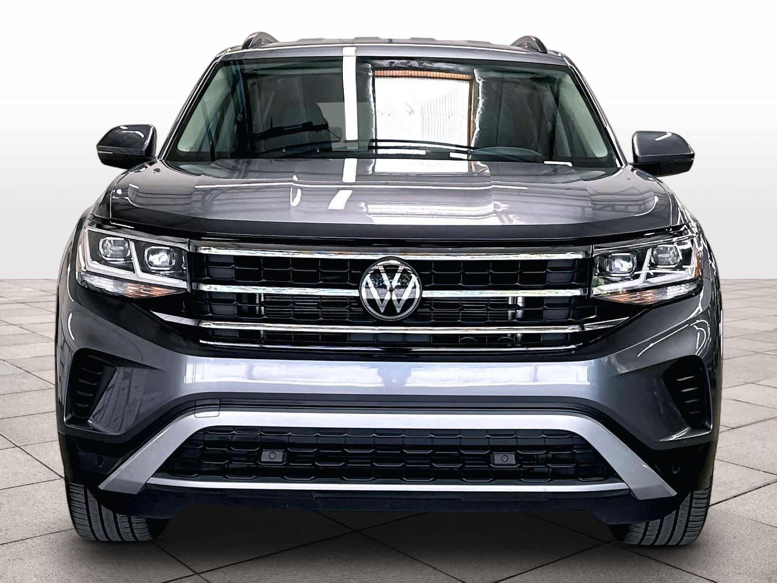 Used 2023 Volkswagen Atlas SE FWD image 2