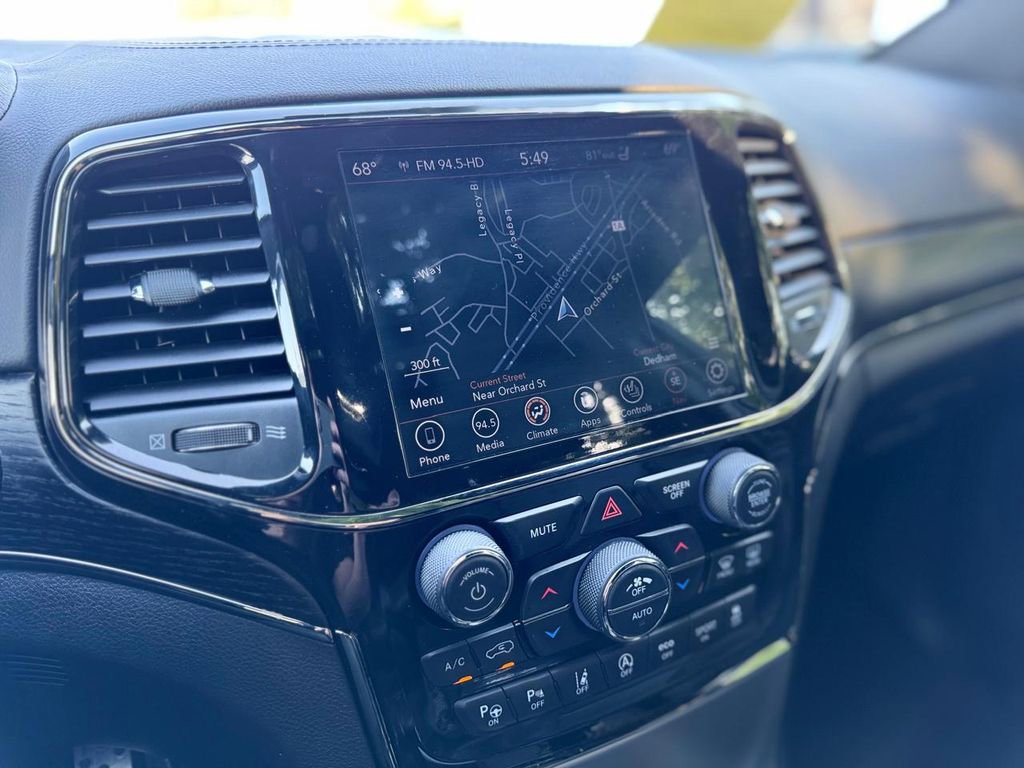 Used 2021 Jeep Grand Cherokee High Altitude AWD/4WD image 16