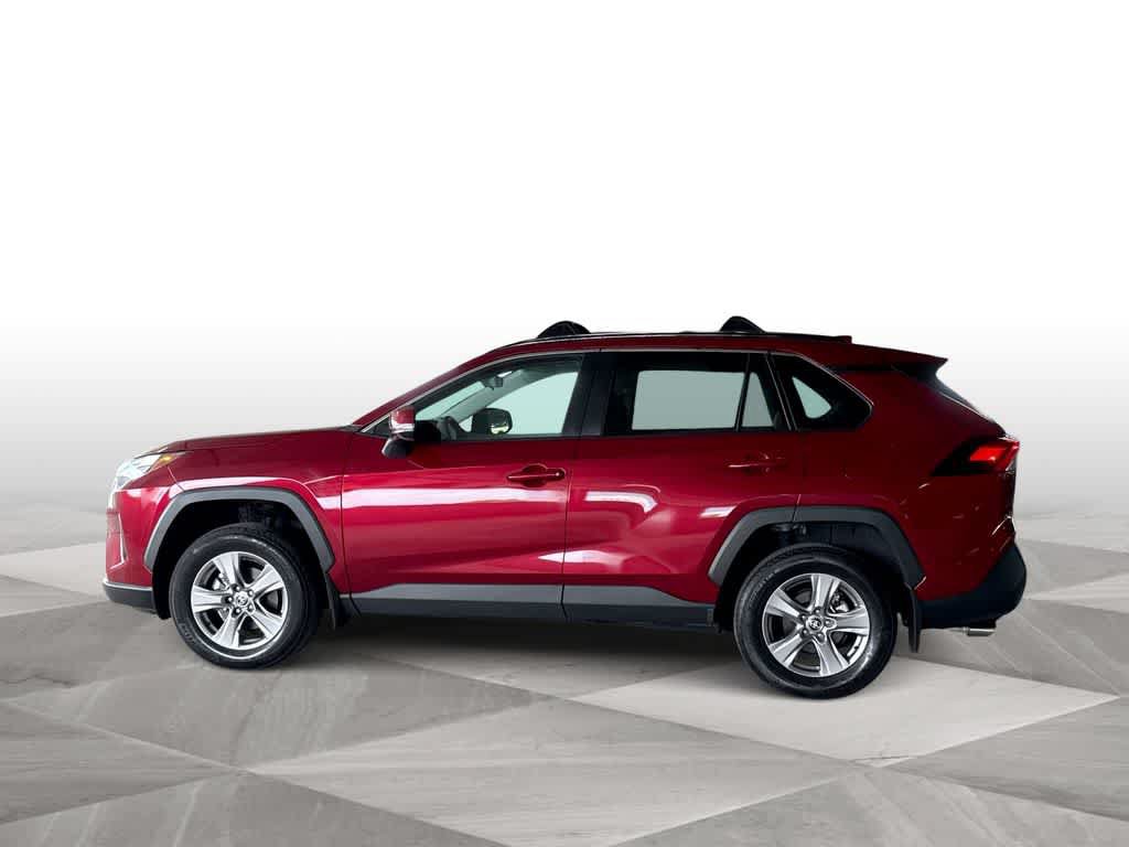 Used 2024 Toyota RAV4 XLE w/ Convenience Package FWD image 5