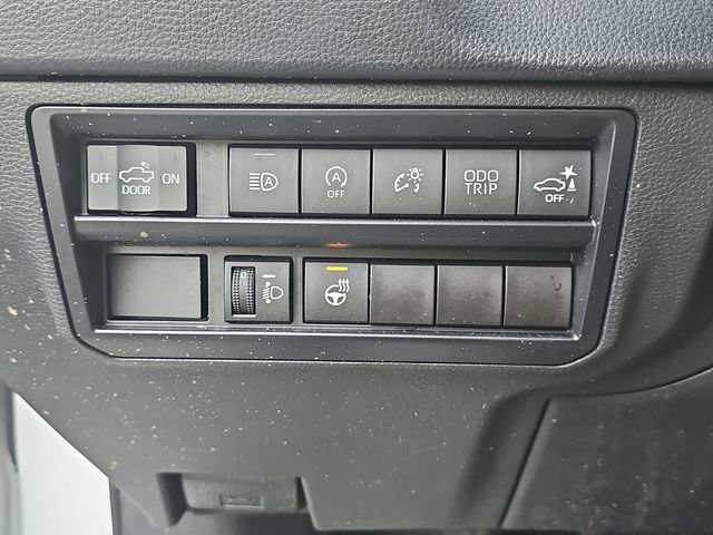 Used 2023 Toyota Tundra SR5 w/ SR5 Premium Package AWD/4WD image 35
