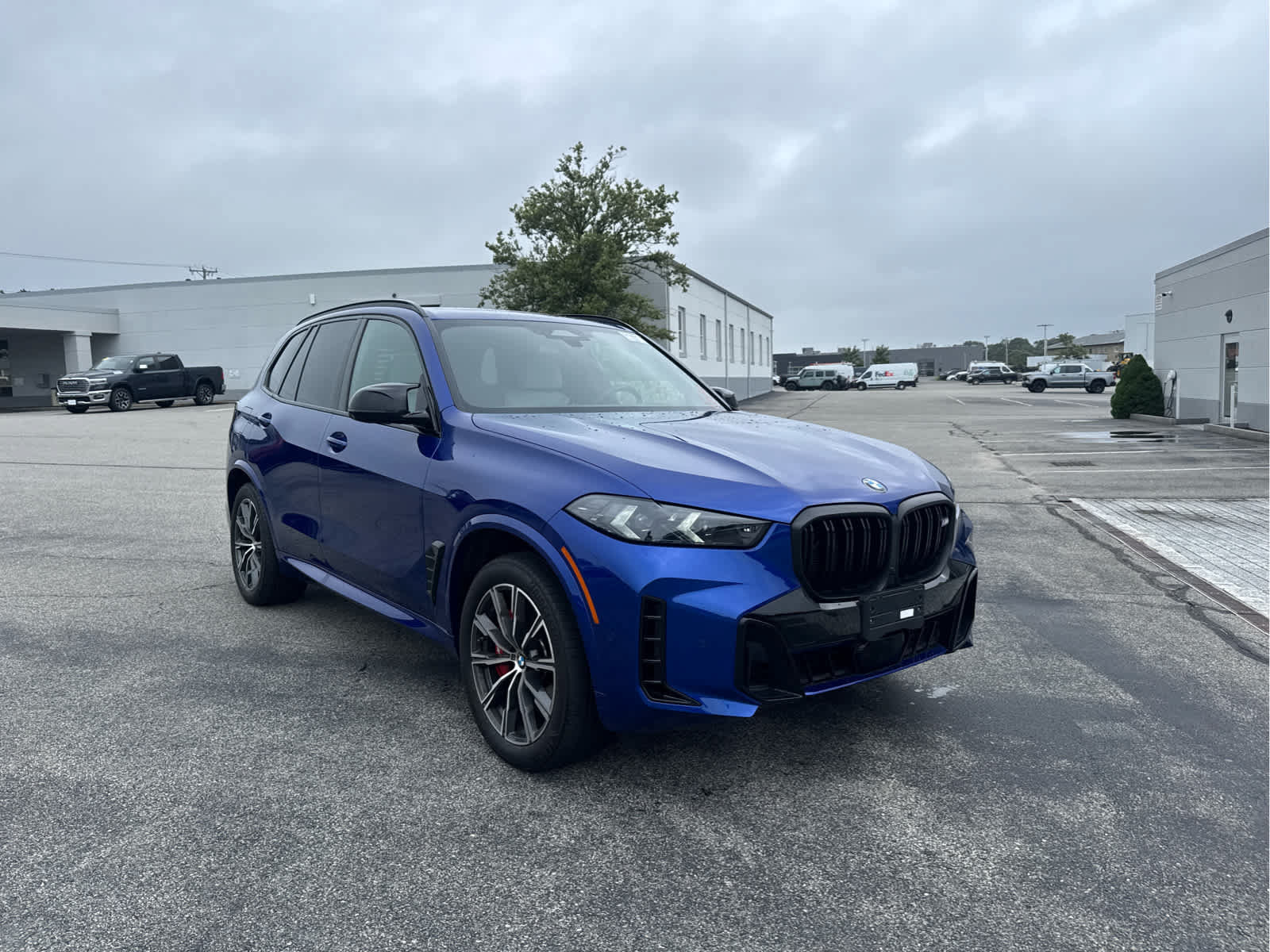 Used 2026 BMW X5 M60i w/ Climate Comfort Package AWD/4WD image 2