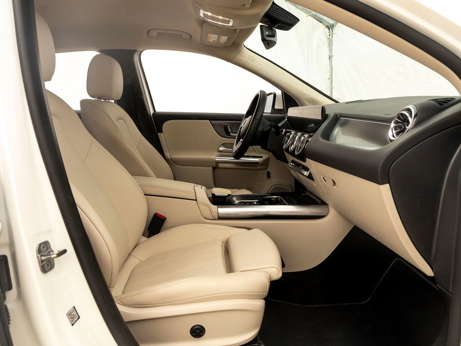 Used 2023 Mercedes-Benz GLA 250 image 27