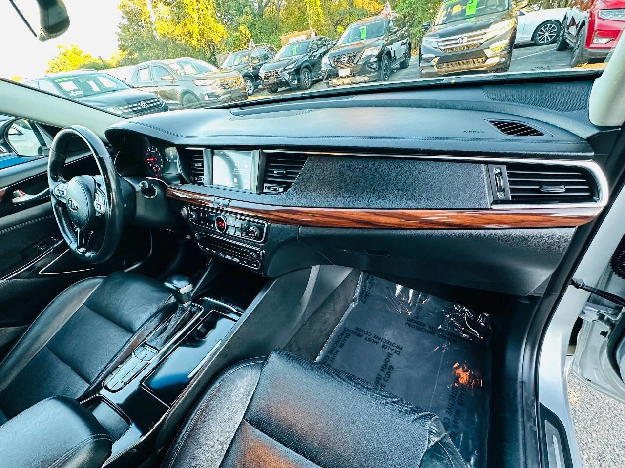 Used 2018 Kia Cadenza Premium image 30