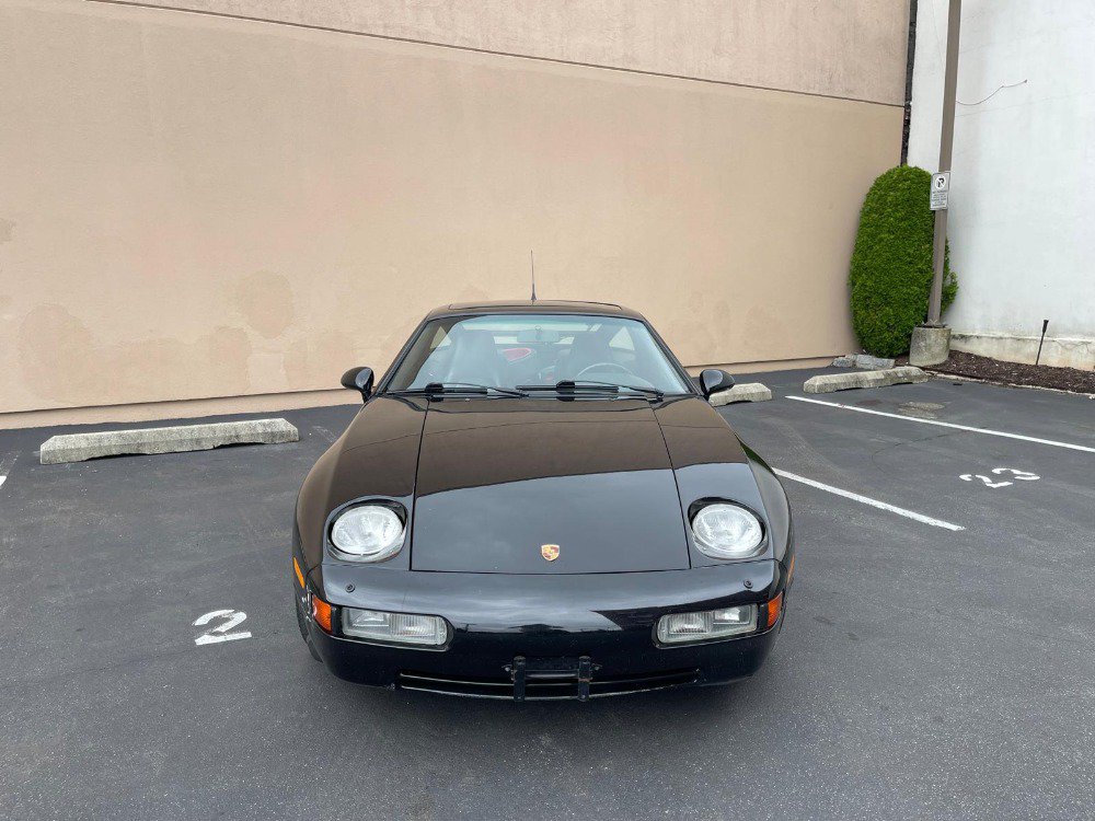 Used 1993 Porsche 928 GTS RWD image 5