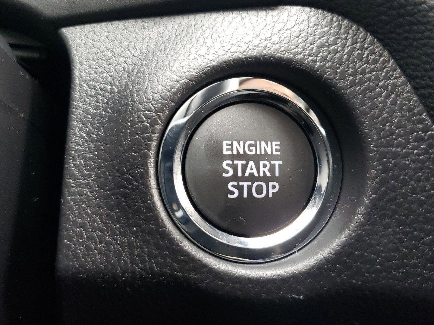 New 2025 Toyota RAV4 Limited image 12