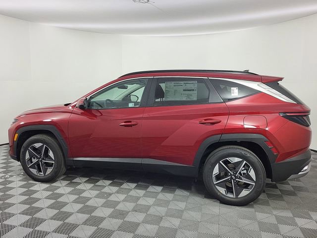 Certified 2025 Hyundai Tucson SEL AWD/4WD image 5