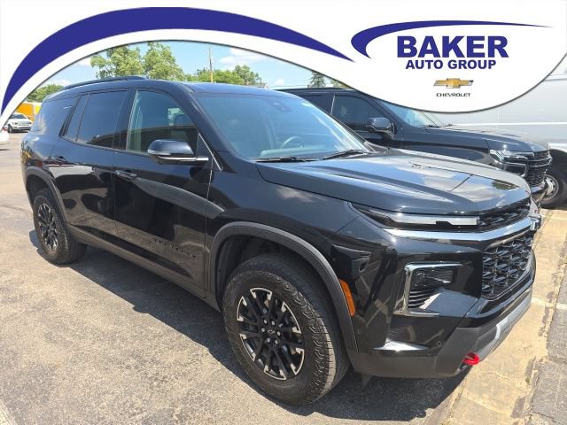 Used 2025 Chevrolet Traverse Z71 w/ Enhanced Driving Package