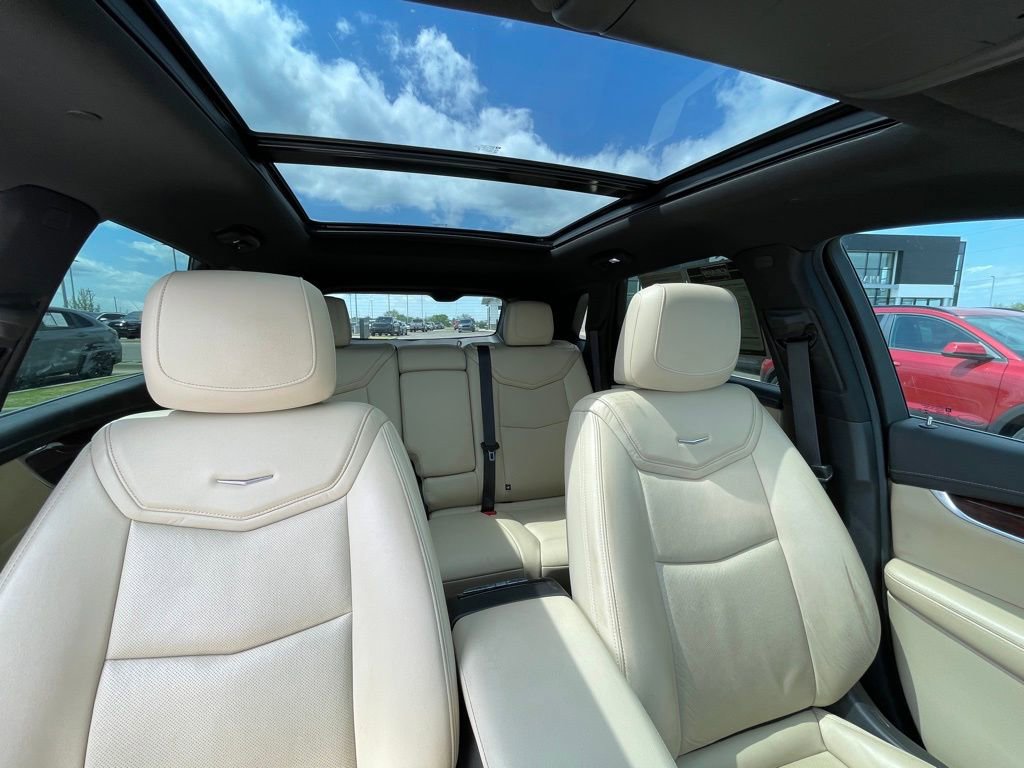 Used 2019 Cadillac XT5 Luxury image 27