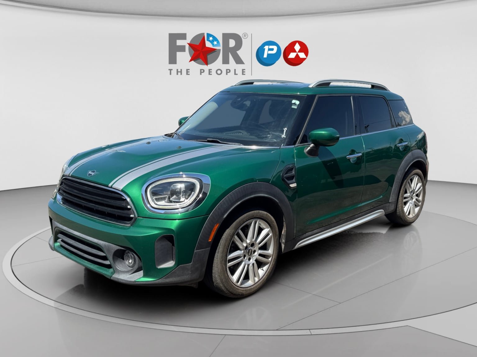 Used 2022 MINI Cooper Countryman FWD image 1