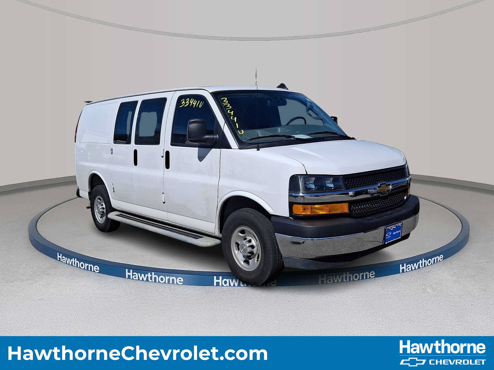 Used 2025 Chevrolet Express 2500 w/ Driver Convenience Package RWD image 1