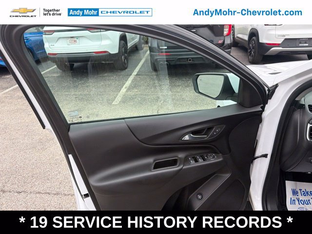 Used 2022 Chevrolet Equinox LT FWD image 12